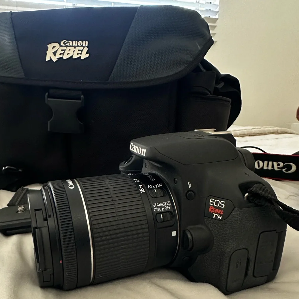 Canon EOS 700D Rebel T5i